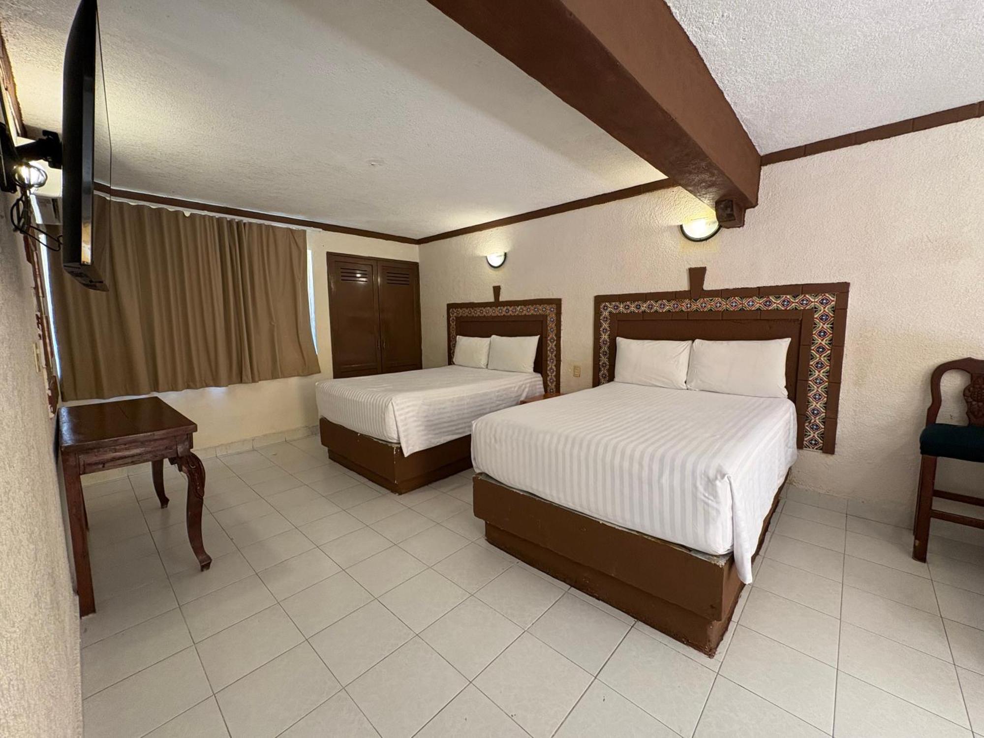 Hotel Center